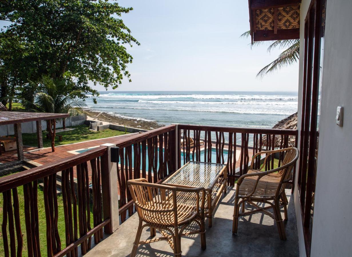 The Ujung Bocur Bungalows Krui Bagian luar foto